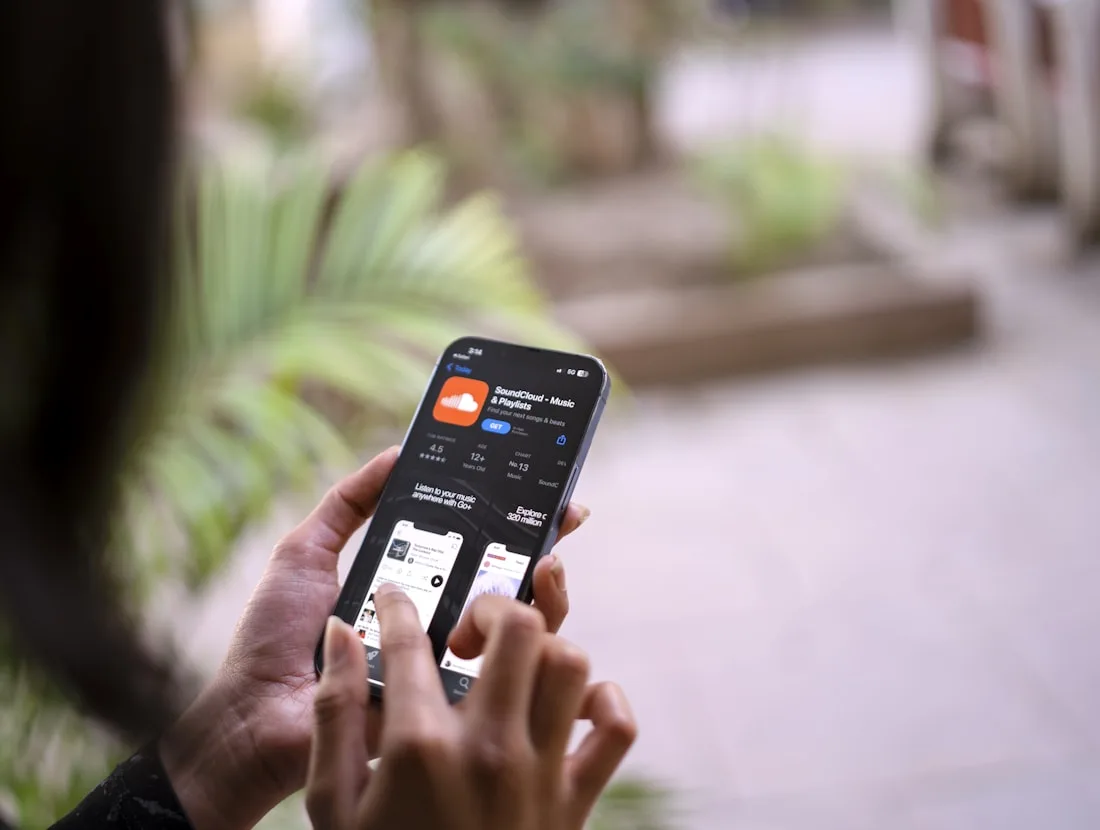 Mobile money payment on a phone, illustrating fraud risk in Uganda